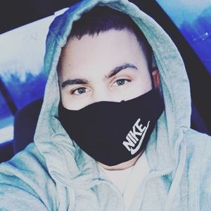 Meet your Posher, Kyle